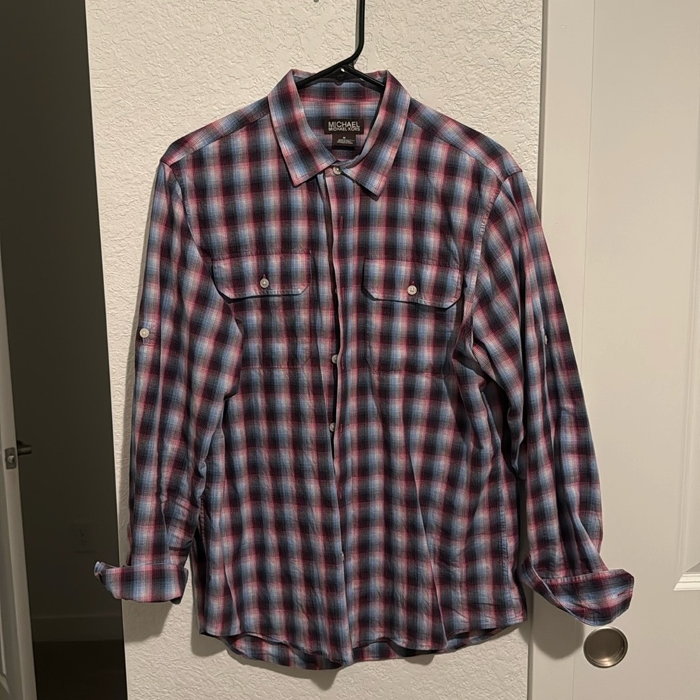 Michael Kors shirt M
